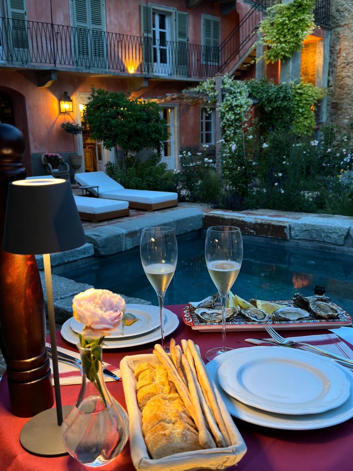 Castelnuovo Don Bosco Relais Conac 1888 - Luxury B&B - Adults Only المظهر الخارجي الصورة