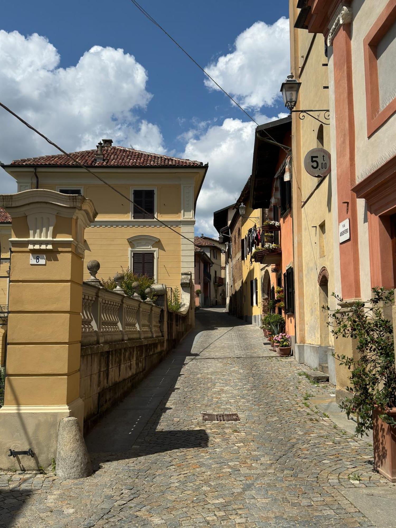 Castelnuovo Don Bosco Relais Conac 1888 - Luxury B&B - Adults Only المظهر الخارجي الصورة