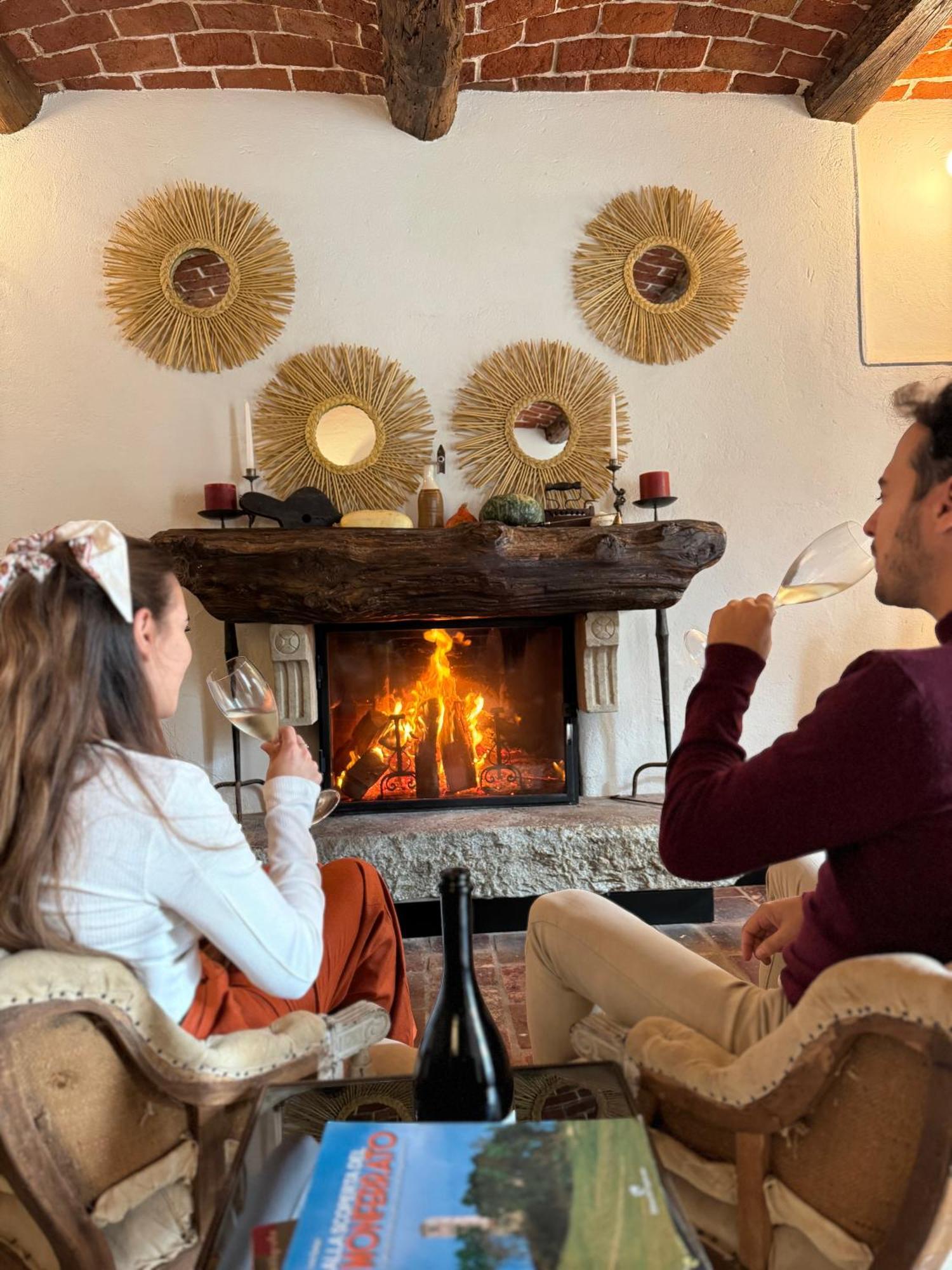 Castelnuovo Don Bosco Relais Conac 1888 - Luxury B&B - Adults Only المظهر الخارجي الصورة